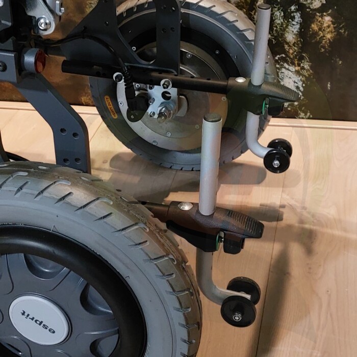 Tweedehands Elektrische Rolstoel - Alber E-fix