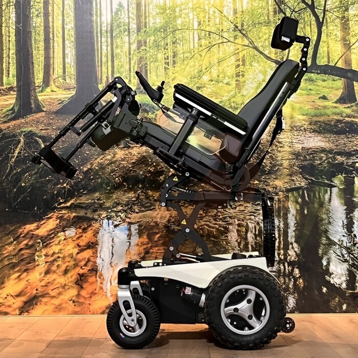 Tweedehands elektrische rolstoel - Quickie Jive R 