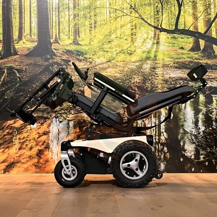 Tweedehands elektrische rolstoel - Quickie Jive R 