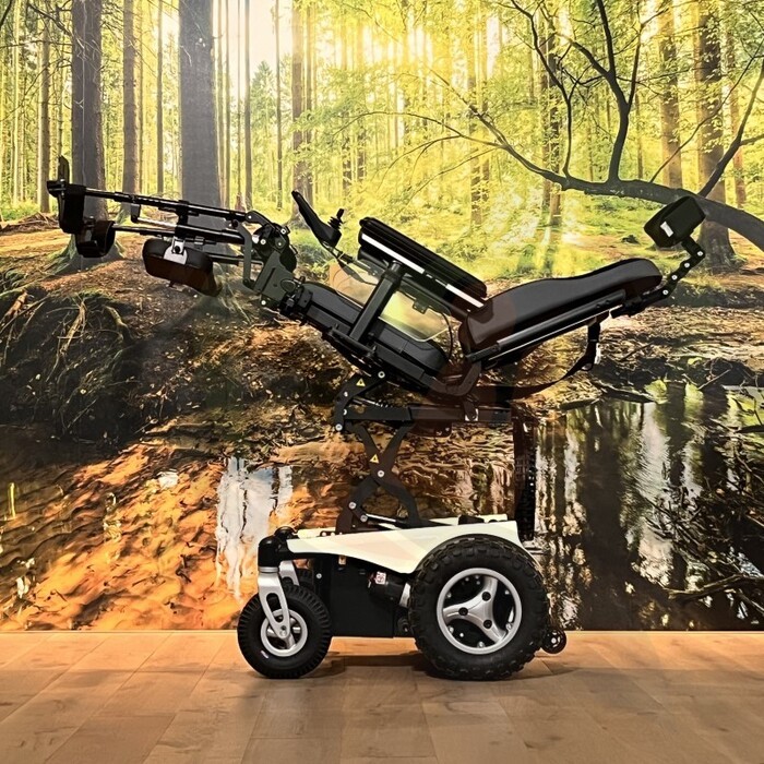 Tweedehands elektrische rolstoel - Quickie Jive R 