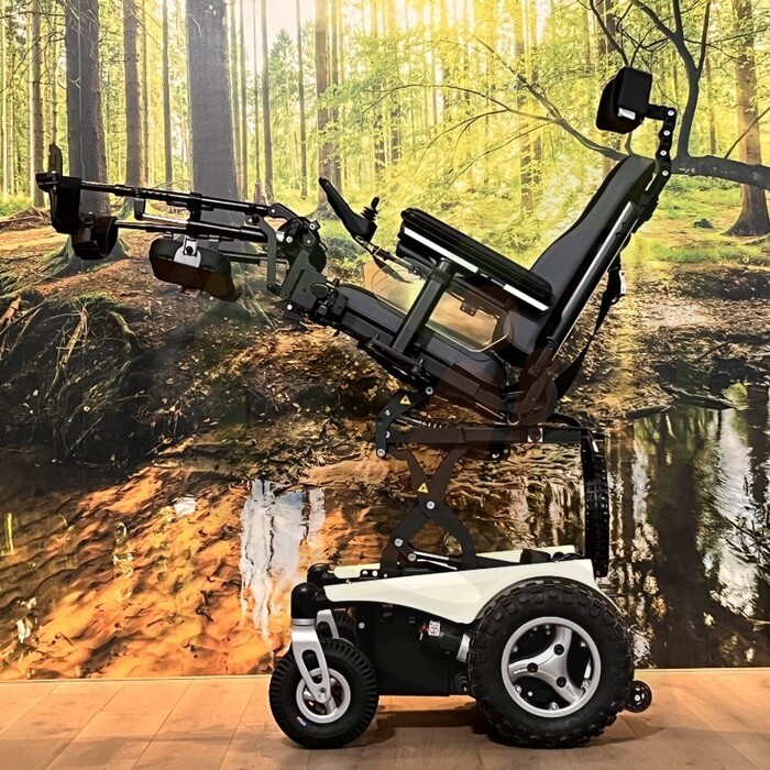 Tweedehands elektrische rolstoel - Quickie Jive R 