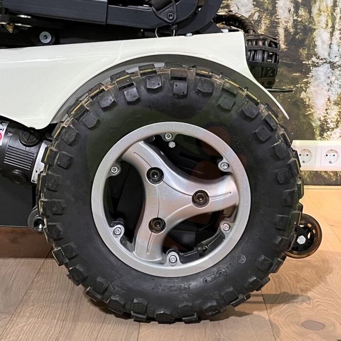 Tweedehands elektrische rolstoel - Quickie Jive R 