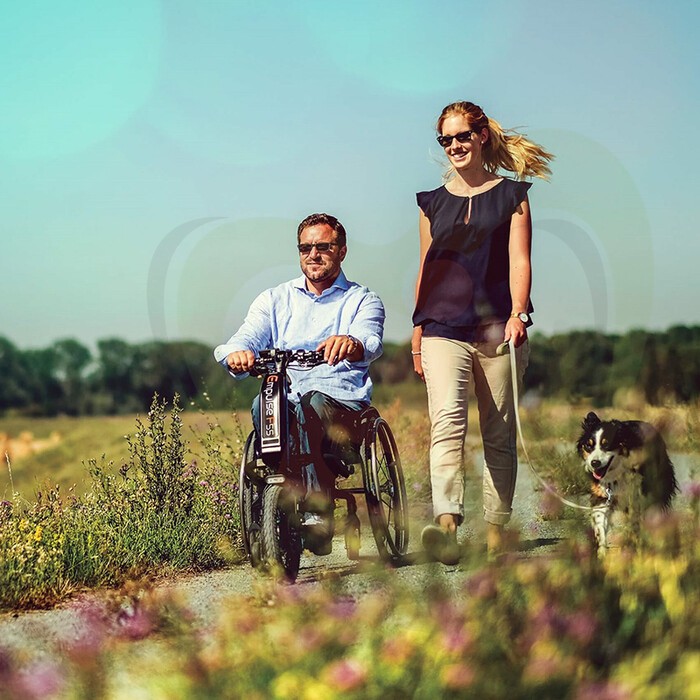 Rolstoel aankoppelbike Empulse F55