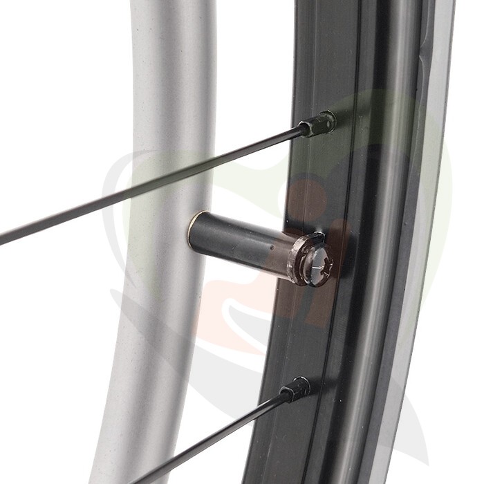 Rolstoelwiel compleet - 24x1 3/8 standaard - per stuk