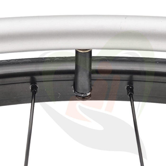 Rolstoelwiel compleet - 24x1 3/8 standaard - per stuk