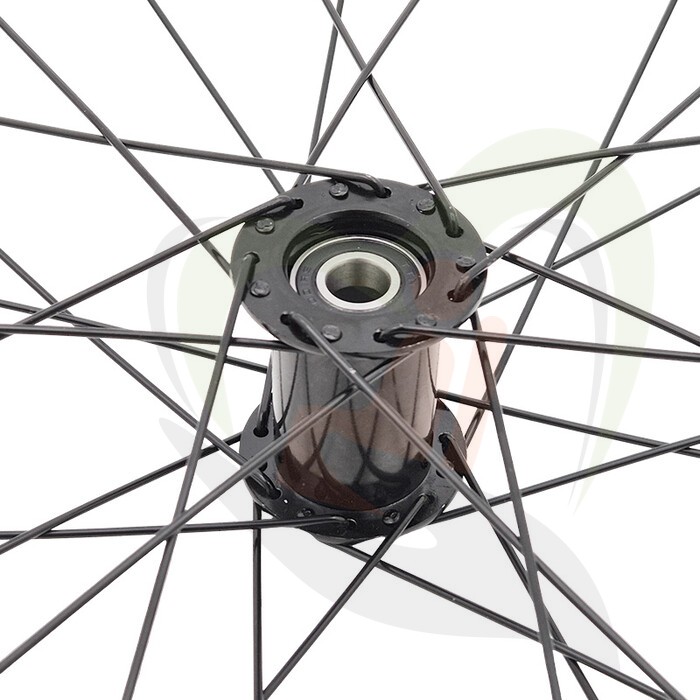 Rolstoelwiel compleet - 24x1 3/8 standaard - per stuk