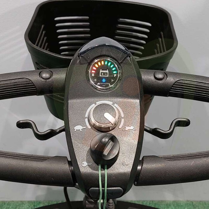 Tweedehands scootmobiel - Pride Zero Turn 8 2022