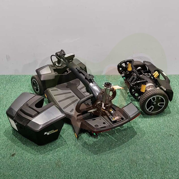 Tweedehands scootmobiel - Pride Zero Turn 8 2022