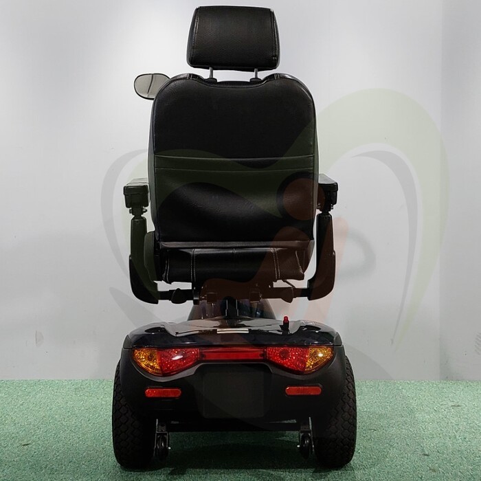 Tweedehands scootmobiel - Invacare Comet Pro 3-wiel blauw