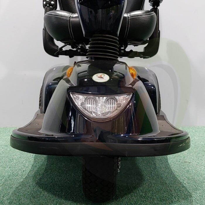 Tweedehands scootmobiel - Invacare Comet Pro 3-wiel blauw