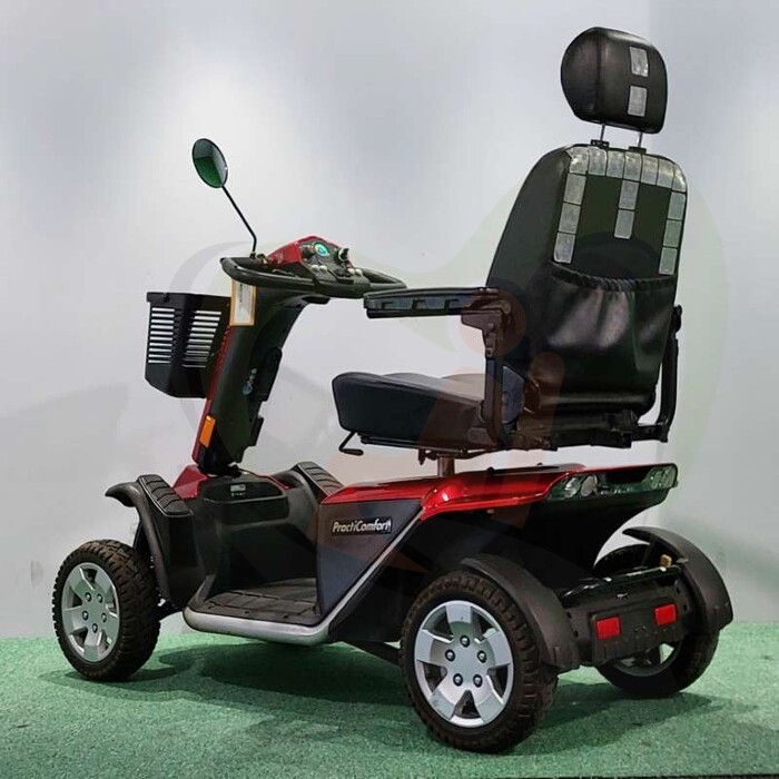 Tweedehands scootmobiel - Practicomfort Hurricane 4-wiel - rood