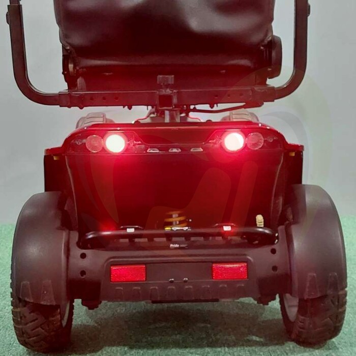 Tweedehands scootmobiel - Practicomfort Hurricane 4-wiel - rood