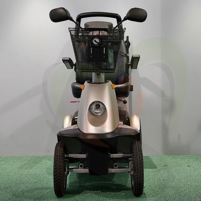 Tweedehands scootmobiel - Sterling Trophy 6