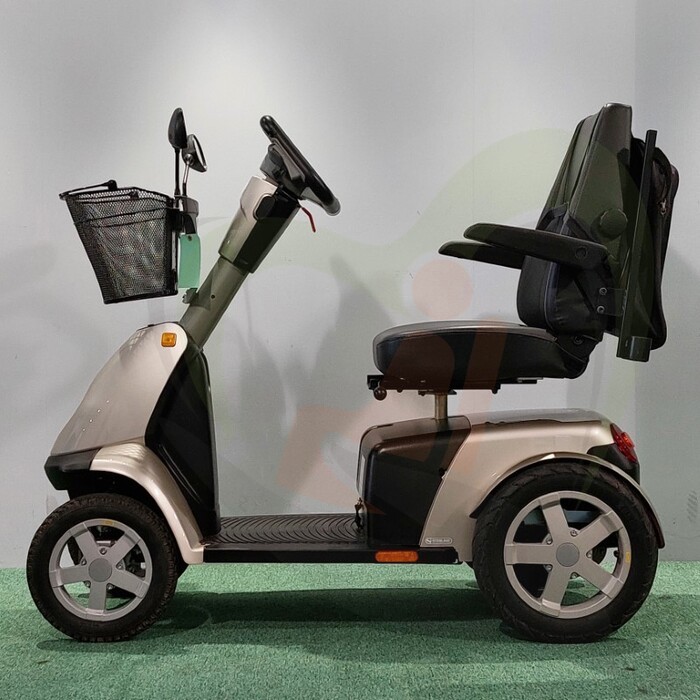 Tweedehands scootmobiel - Sterling Trophy 6