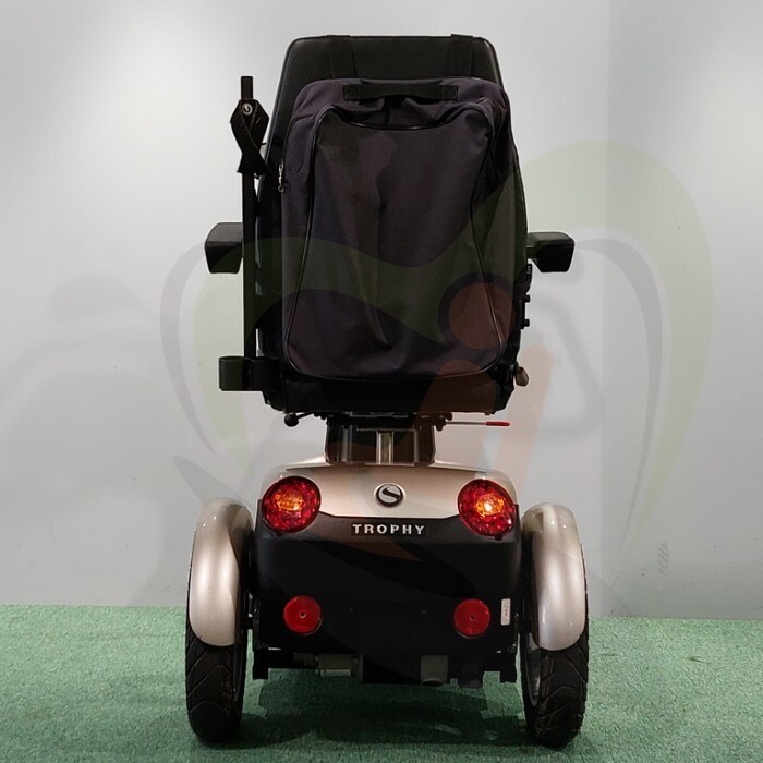 Tweedehands scootmobiel - Sterling Trophy 6