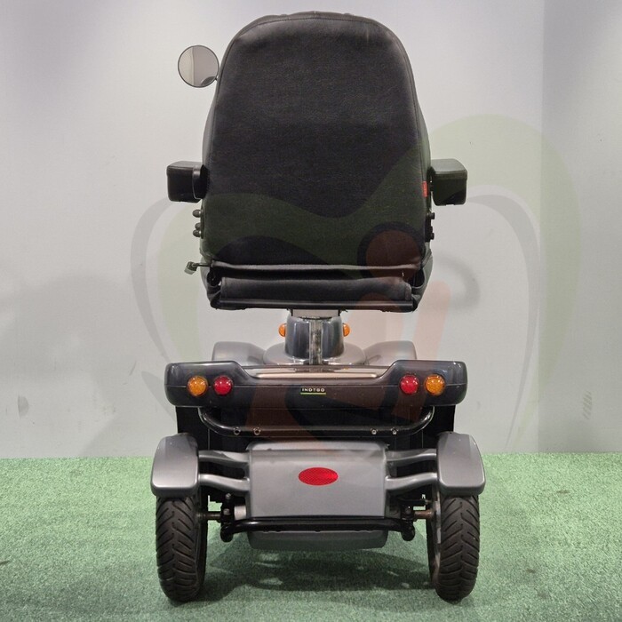 Tweedehands scootmobiel - Life & Mobility Mezzo zwart/zilver 4-wiel