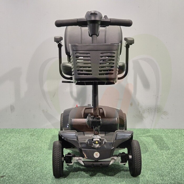 Tweedehands scootmobiel - Pride Apex Alumalite