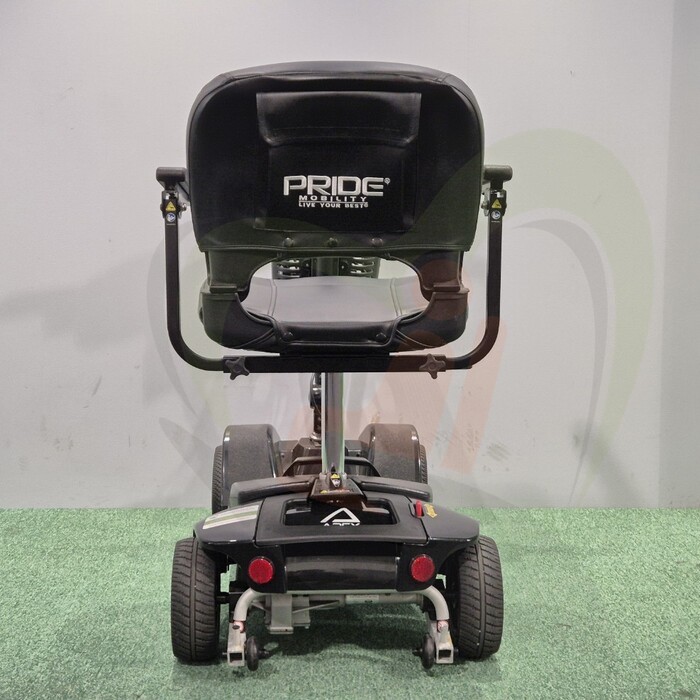 Tweedehands scootmobiel - Pride Apex Alumalite