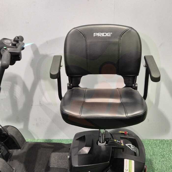 Tweedehands scootmobiel - Pride Apex Alumalite