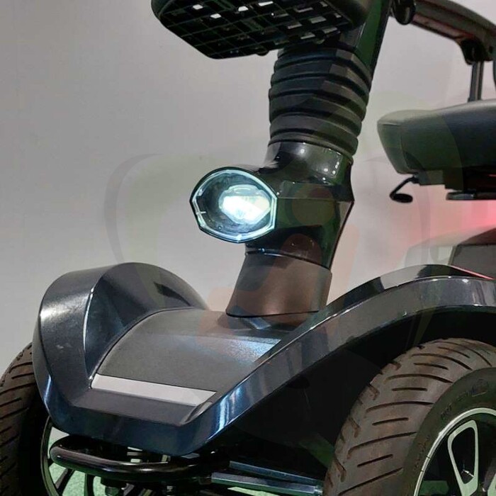 Tweedehands scootmobiel - Life & Mobility Presto - 90 km op de teller