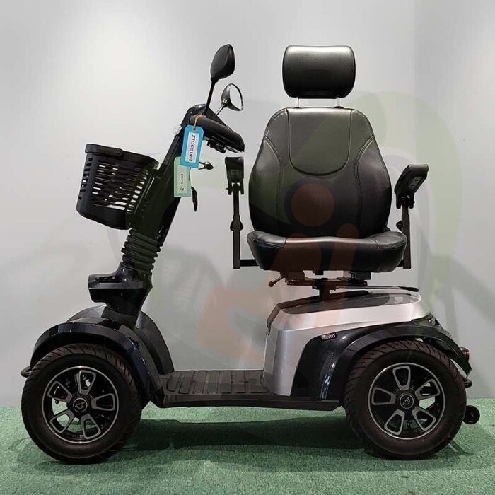 Tweedehands scootmobiel - Life & Mobility Presto - 90 km op de teller