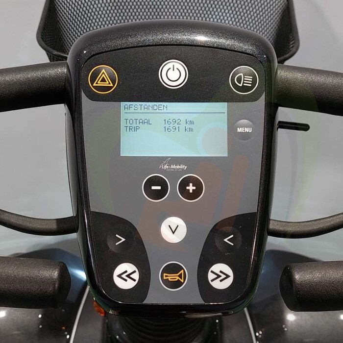 Tweedehands scootmobiel - Life en Mobility Mezzo 4 Rosso				