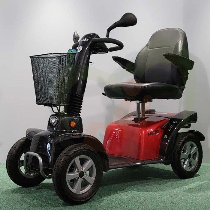 Tweedehands scootmobiel - Life en Mobility Mezzo 4 Rosso				