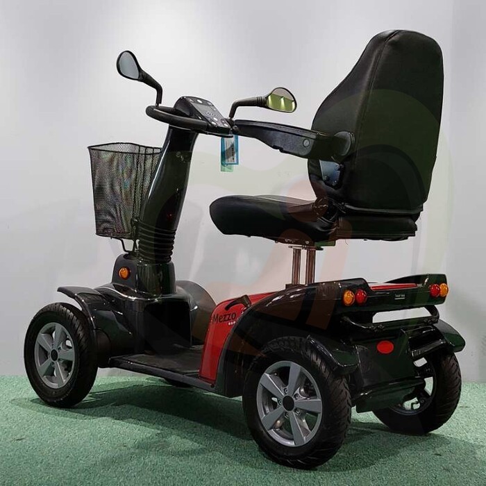 Tweedehands scootmobiel - Life en Mobility Mezzo 4 Rosso				