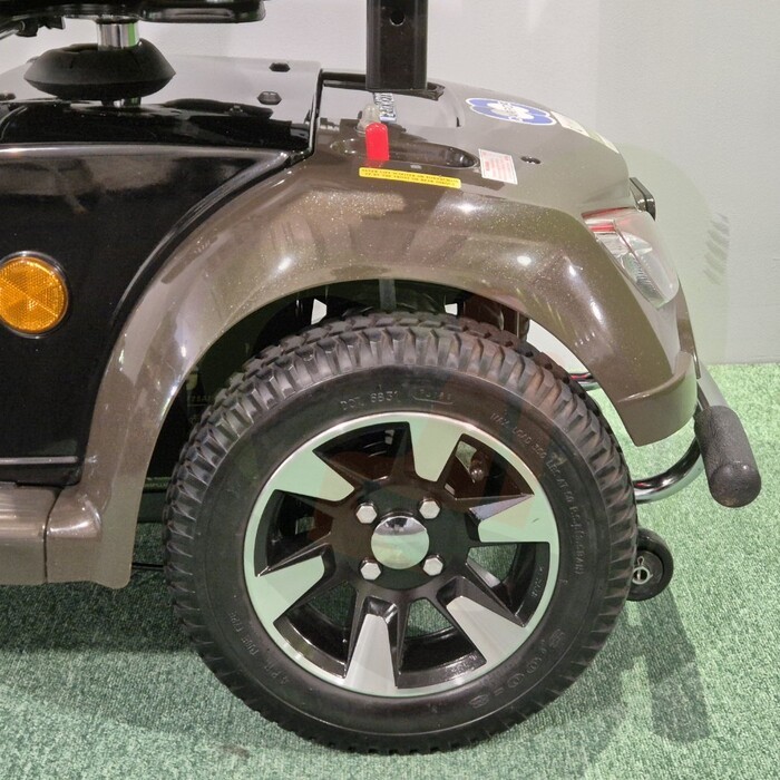 Tweedehands scootmobiel - Vermeiren Carpo 3LE - bruin