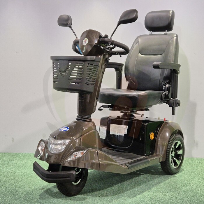 Tweedehands scootmobiel - Vermeiren Carpo 3LE - bruin