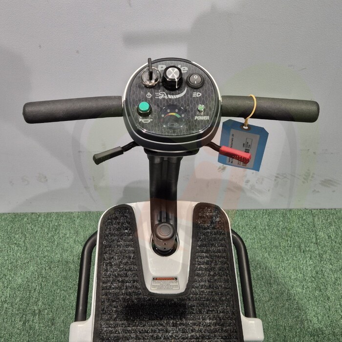 Tweedehands scoootmobiel - Pride Quest 3-wiel Air - 2023