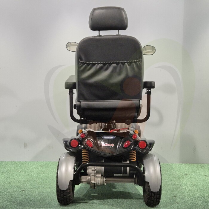 Tweedehands scootmobiel - Mango Lion 4 zwart