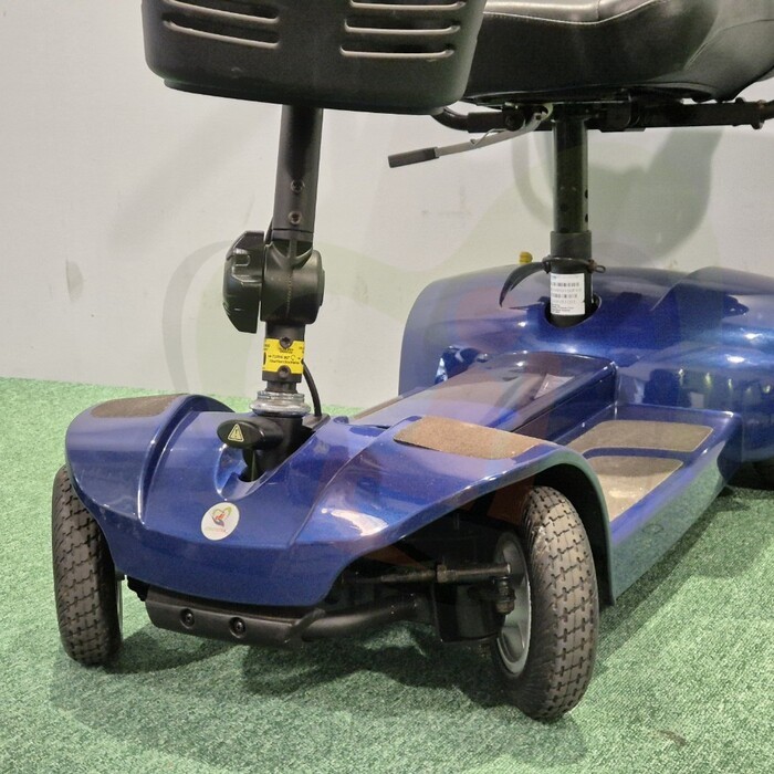 Tweedehands scootmobiel - Pride GoGo Libre LX - blauw