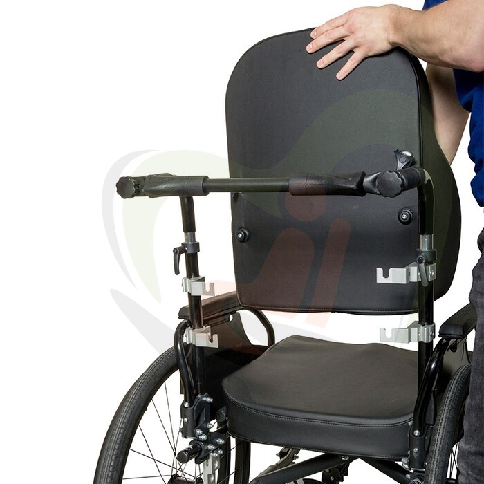 Rolstoel Vermeiren V300D Comfort Black Edition - Geschikt voor dagelijks gebruik