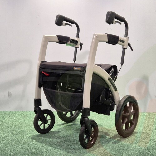 Tweedehands rolstoel/rollator - Rollz Motion