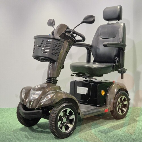 Tweedehands scootmobiel - Vermeiren Carpo 4LE