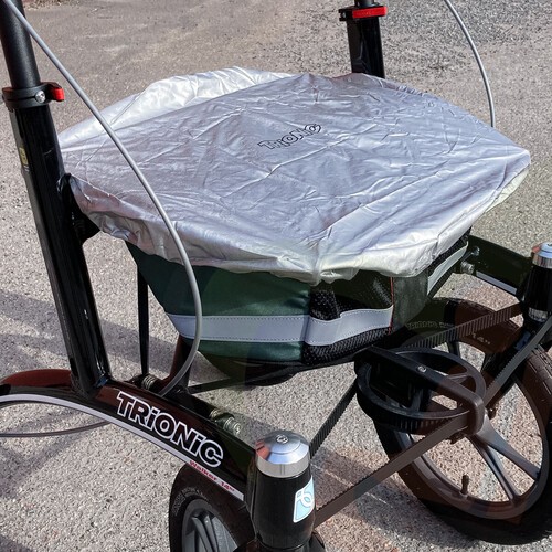 Trionic Walker - regenhoes voor mand
