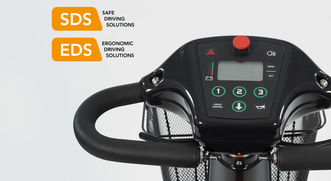Verzekerd van een fijne, veilige rit - Scootmobiel Life en Mobility Solo 4 - Lithium Powered