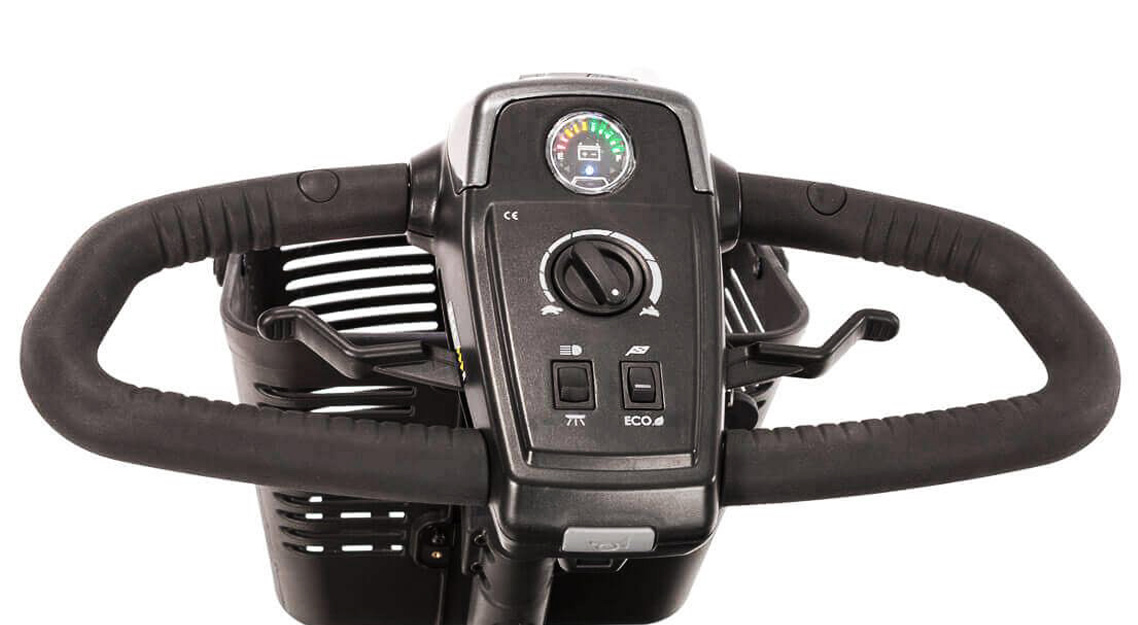 Overzichtelijk en eenvoudig dashboard - Opvouwbare scootmobiel - Pride Revo 2.0