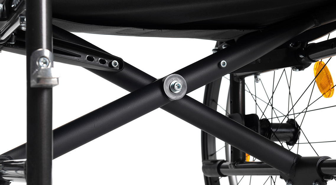 Materiaal Alu - Rolstoel - Vermeiren D200T met trommelrem - Lichtgewicht aluminium