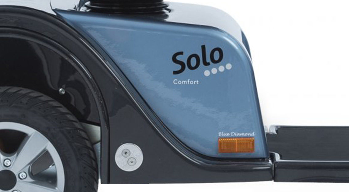 Blue Diamond uitvoering - Scootmobiel Life en Mobility Solo 4 Blue Diamond - Lithium Powered